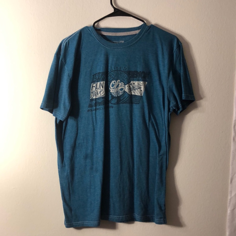 🟢 2019 bolder boulder tee shirt